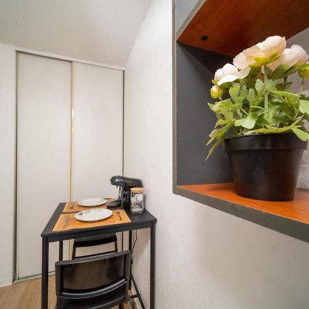 Appartement Tout Equipe A 5 Min De La Gare St Charles Marselha Exterior foto